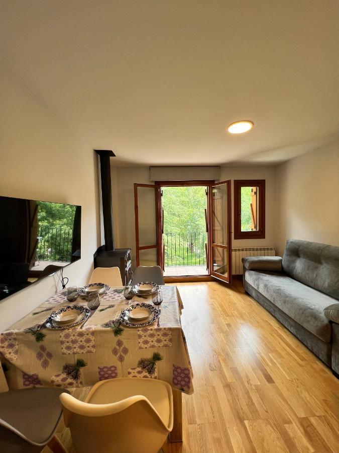 El Mirador De Cerler Apartment Benasque Bagian luar foto